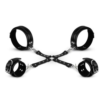 Bedroom Fantasies - Handboeien en Hogtie Set - Zwart