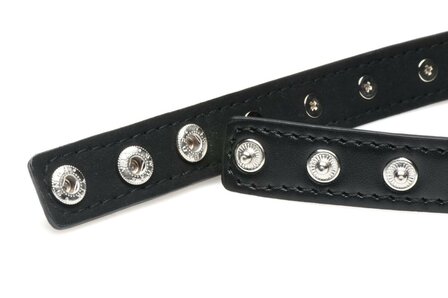 XR Brands - Spiked Heart Choker - Zwart